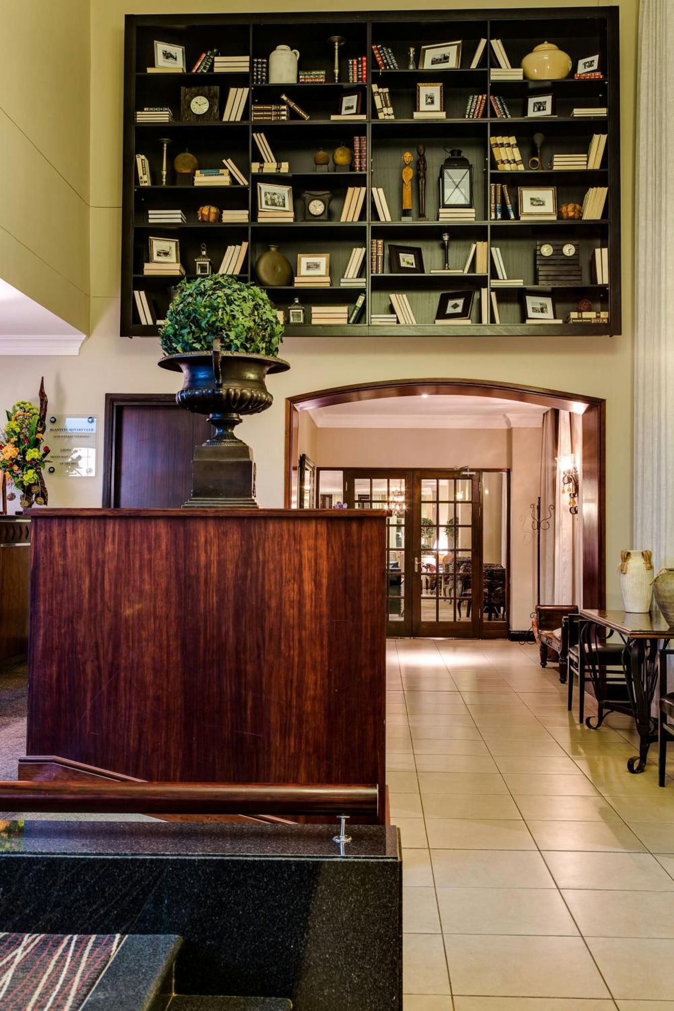 Protea Hotel By Marriott Blantyre Ryalls Dış mekan fotoğraf